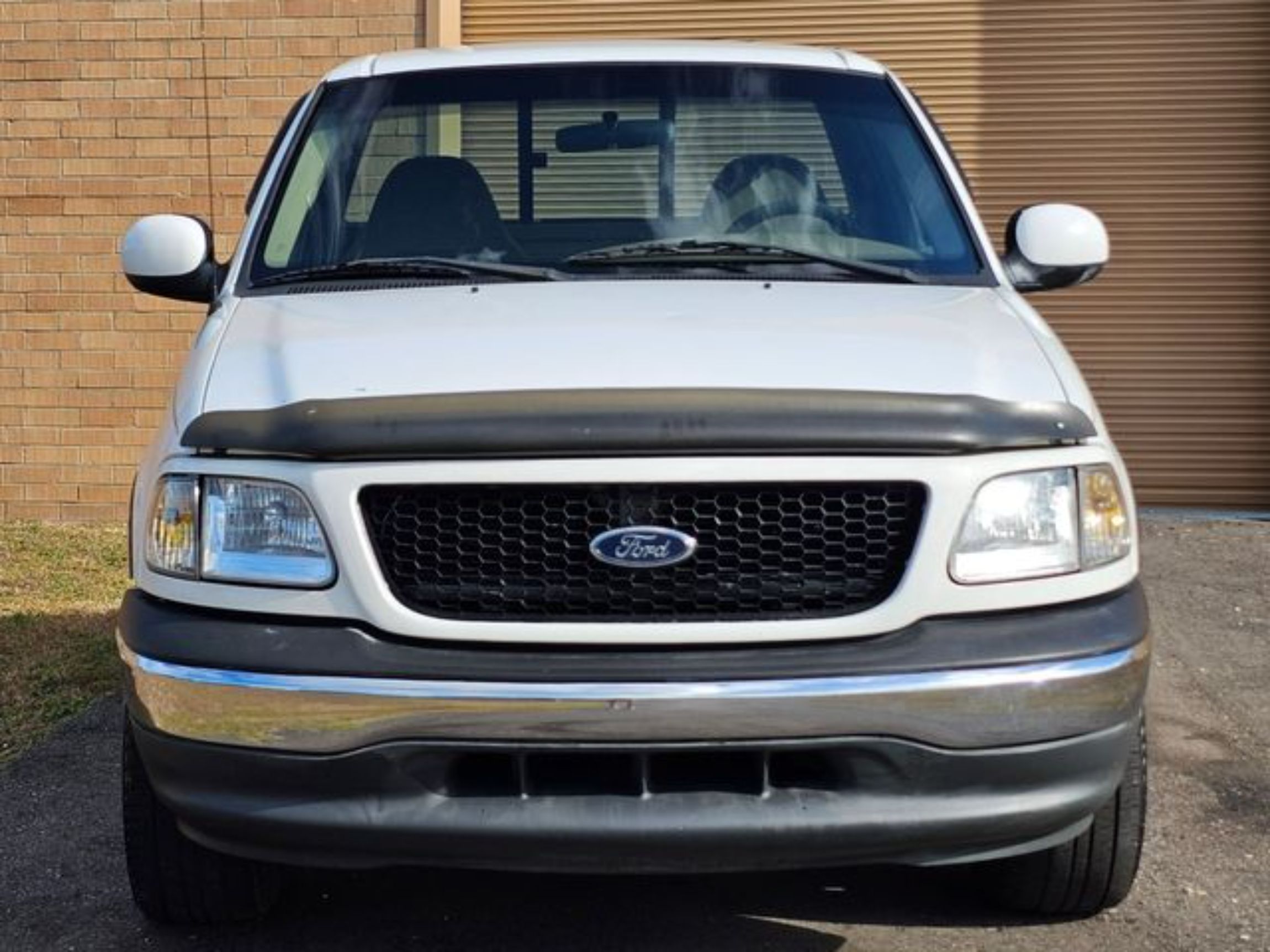 2001-ford-f-150-xlt-styleside-for-sale-02