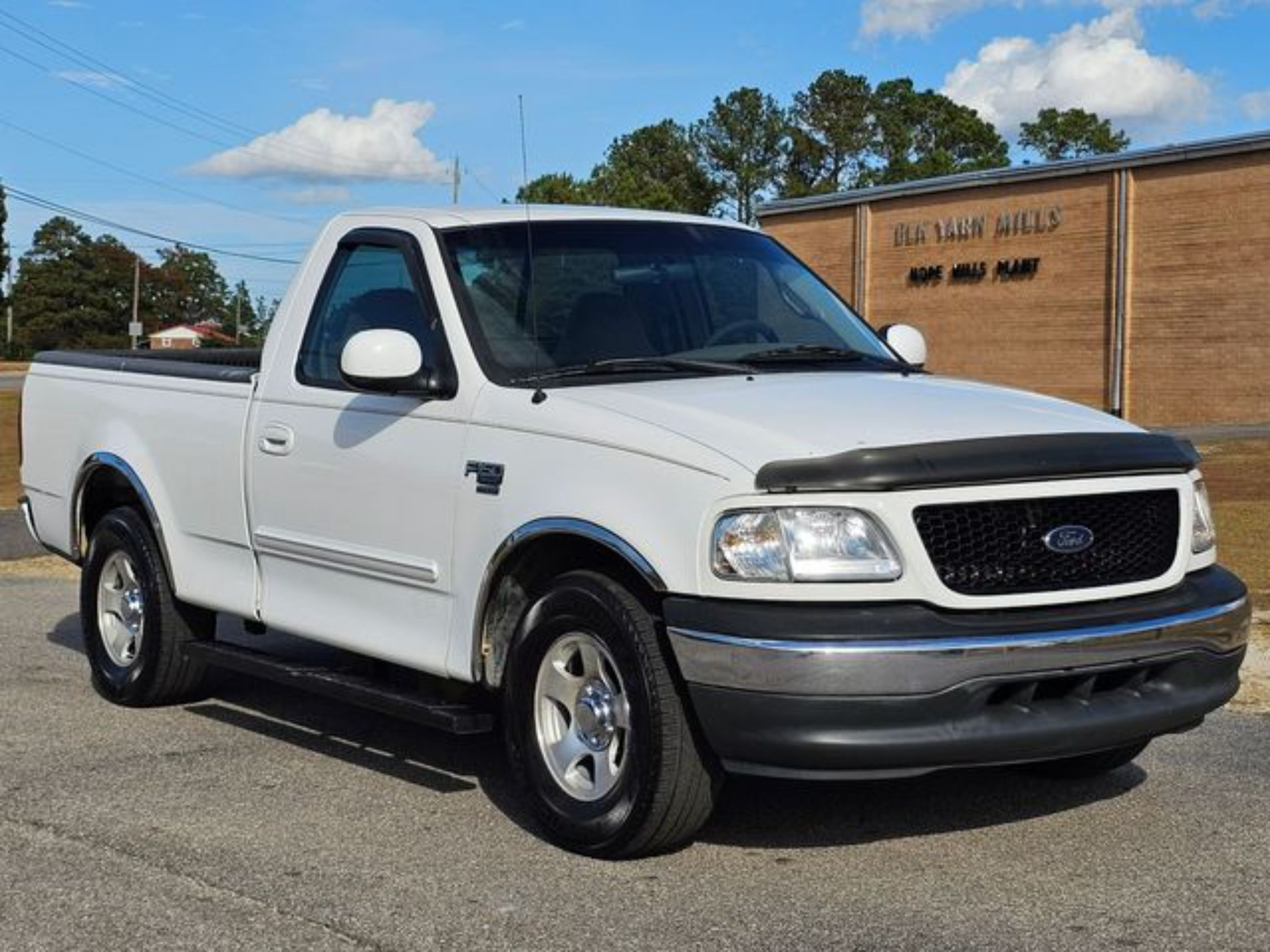 2001-ford-f-150-xlt-styleside-for-sale-04