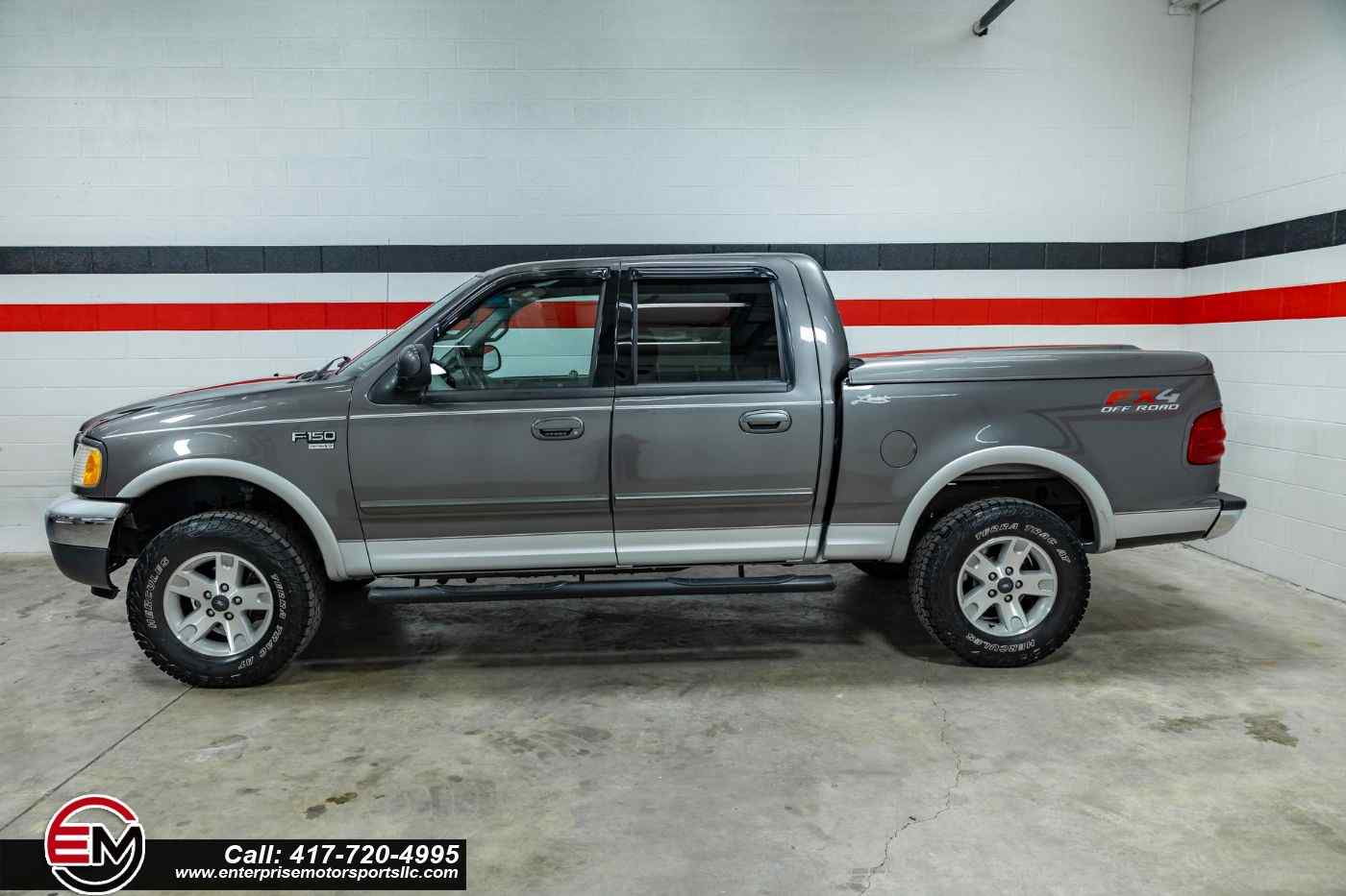 2002-Ford-F-150-Lariat-for-sale-02