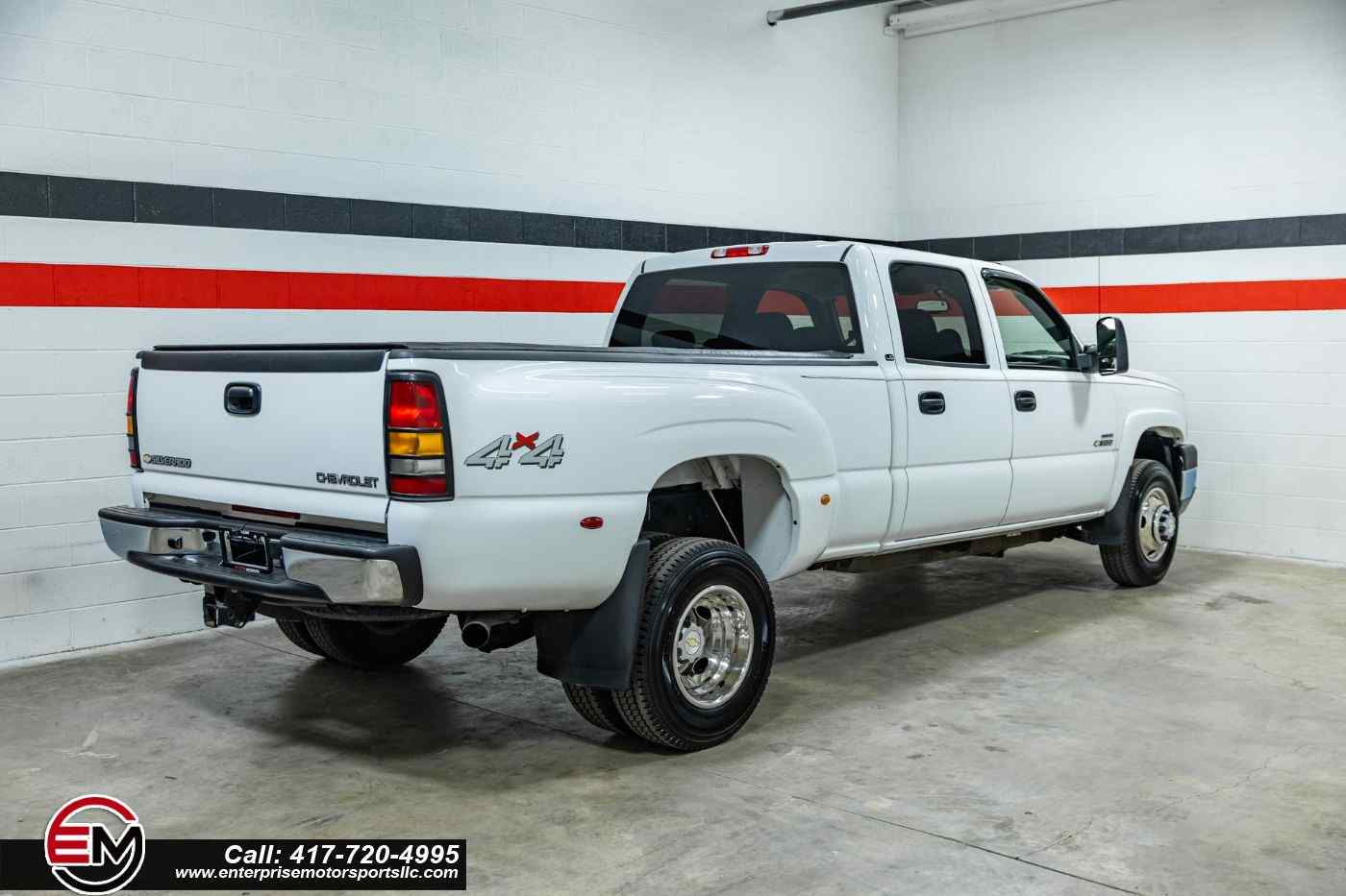 2004-Chevrolet-Silverado-3500-DRW-for-sale-05