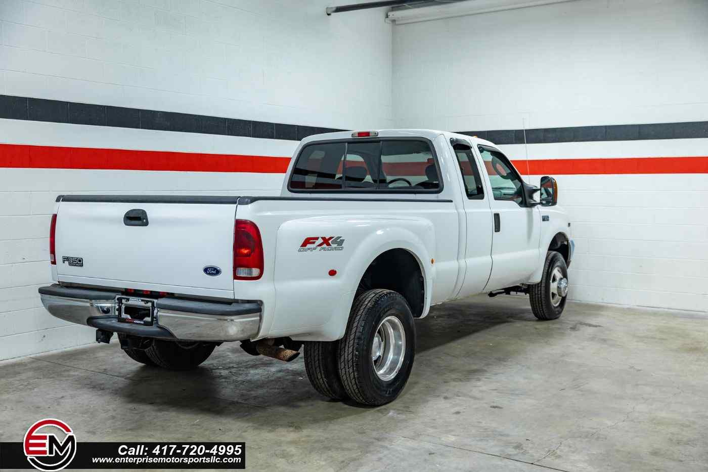 2004-Ford-Super-Duty-F-350-DRW-XLT-for-sale-05