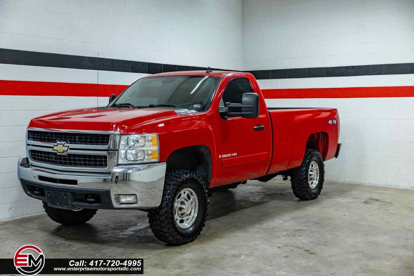 2007-Chevrolet-Silverado-2500HD-LT-for-sale-01