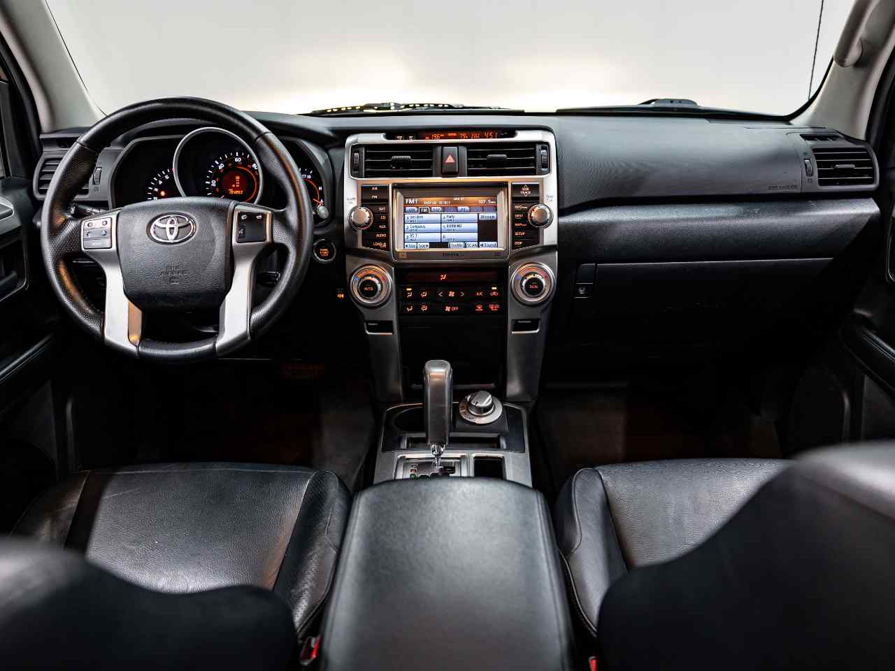 2011-toyota-4runner-limited-for-sale-05