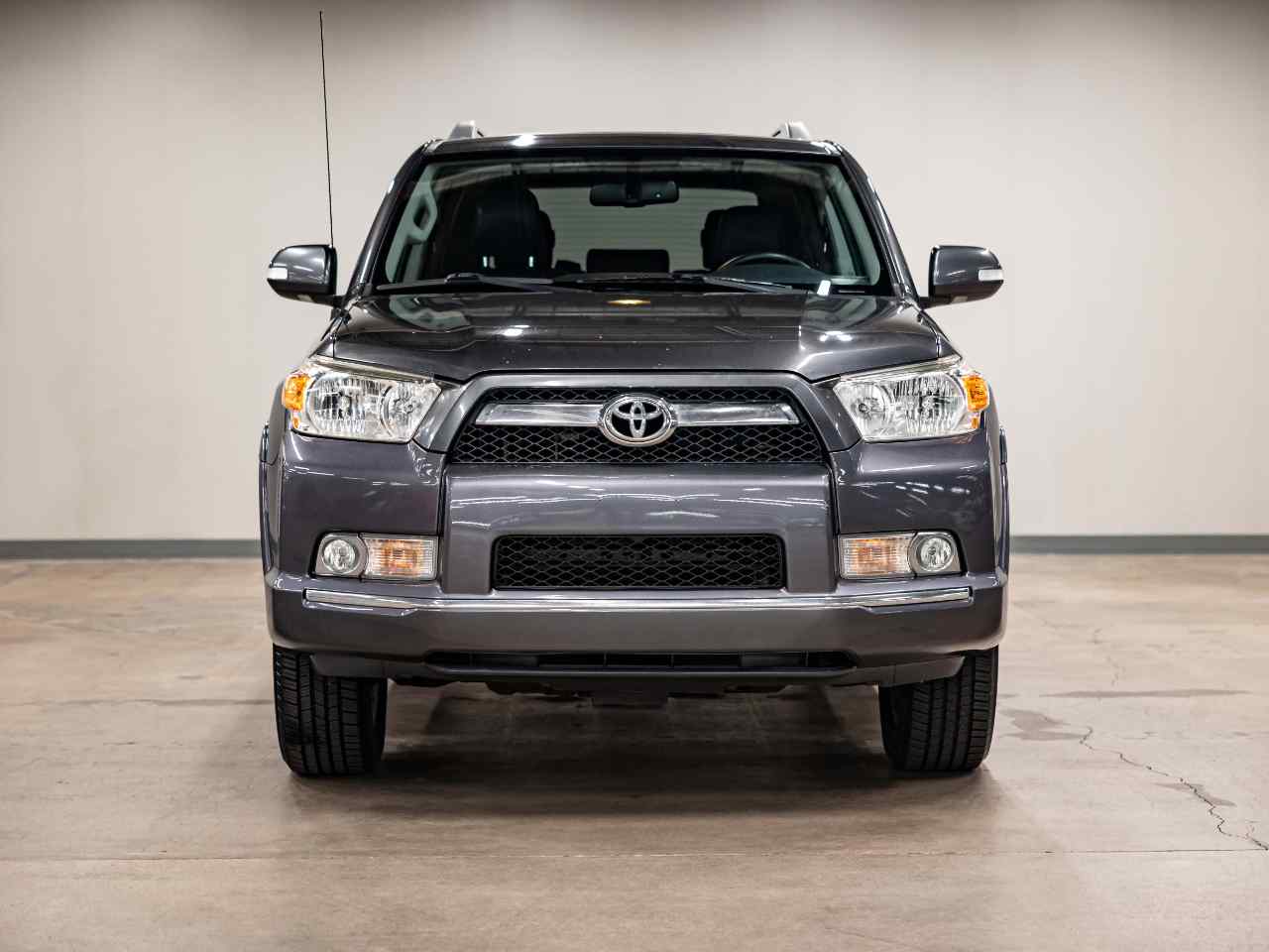 2011-toyota-4runner-limited-for-sale-12