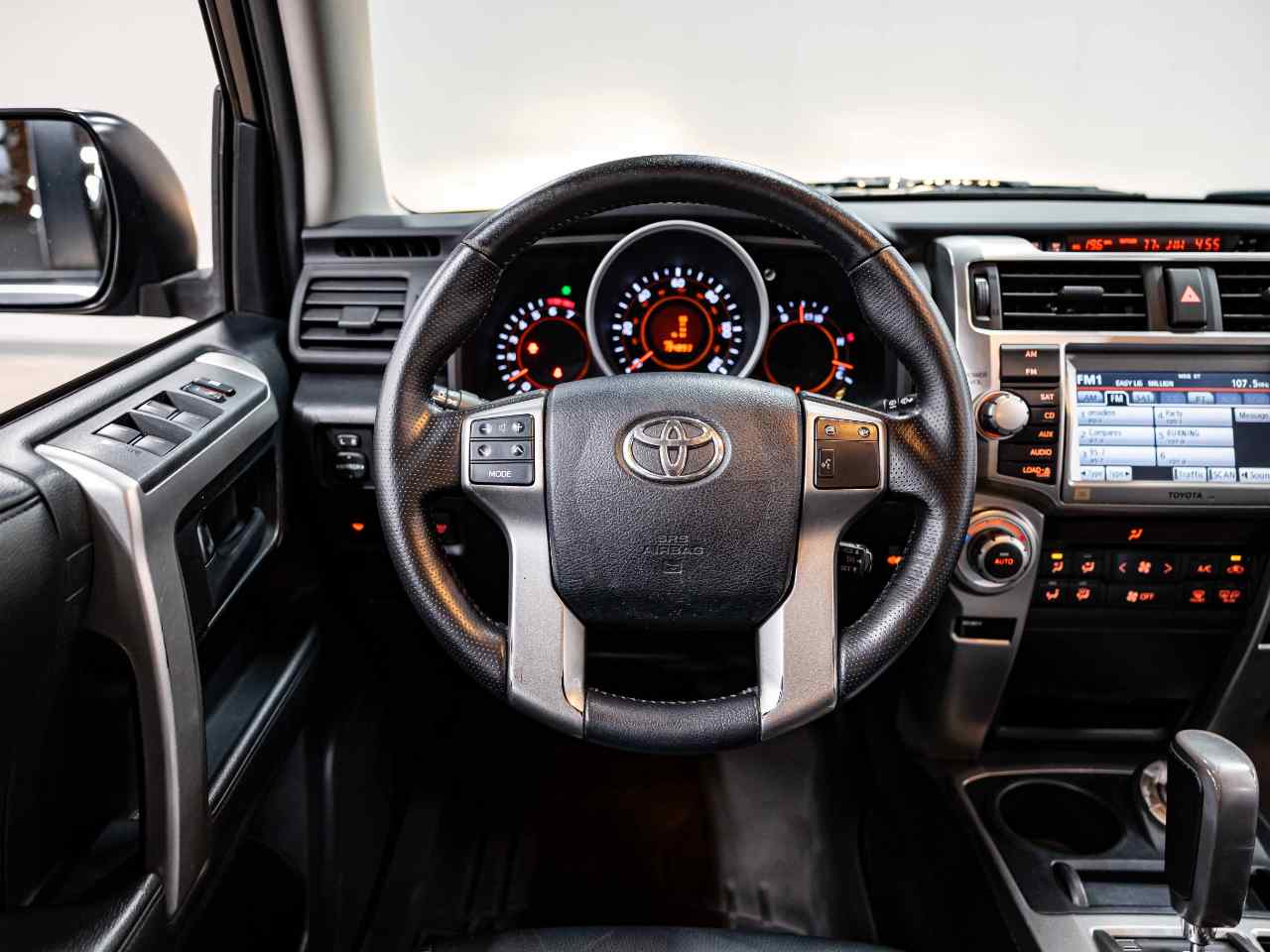 2011-toyota-4runner-limited-for-sale-27