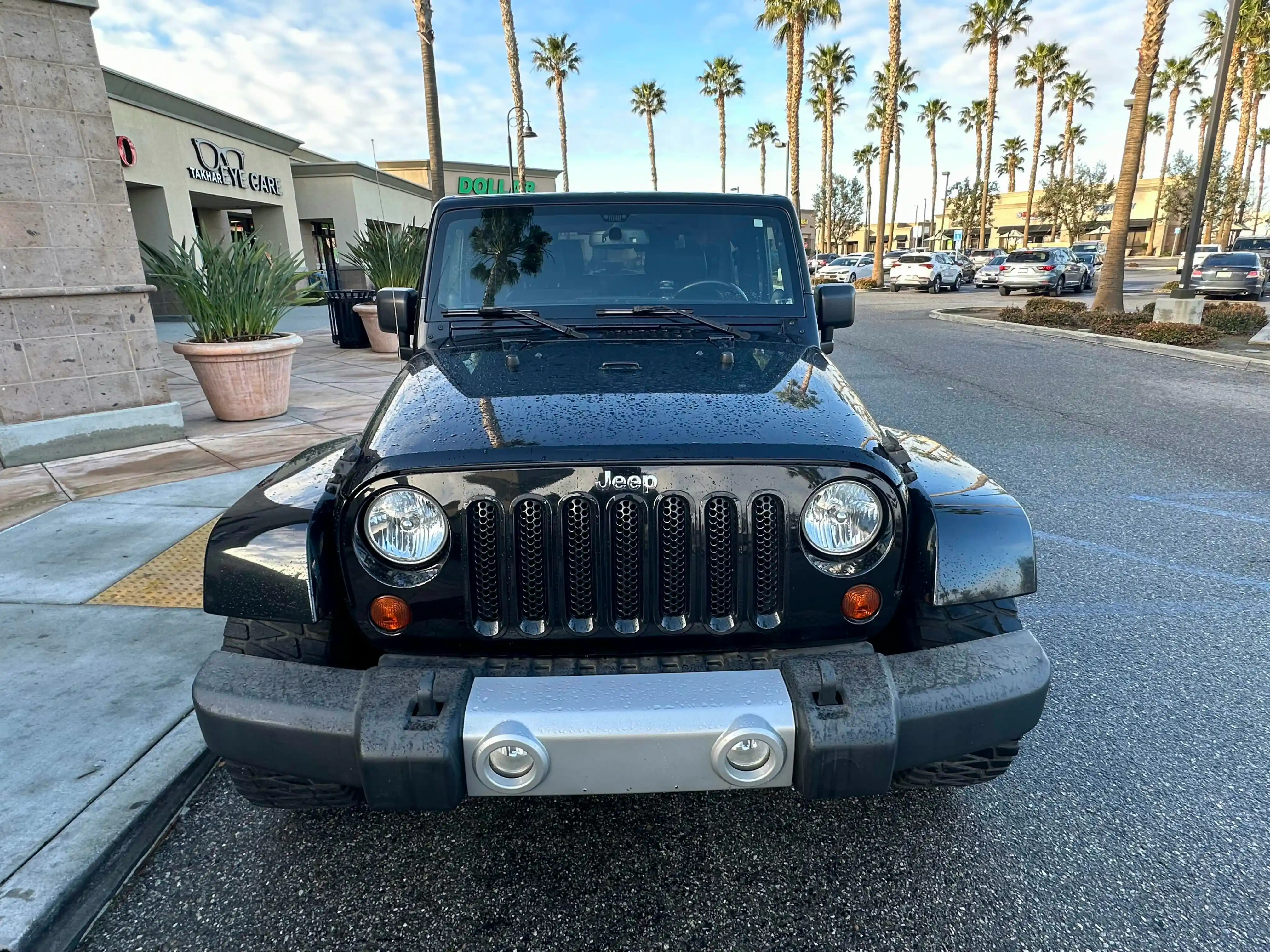 2013-jeep-wrangler-sahara-for-sale-02