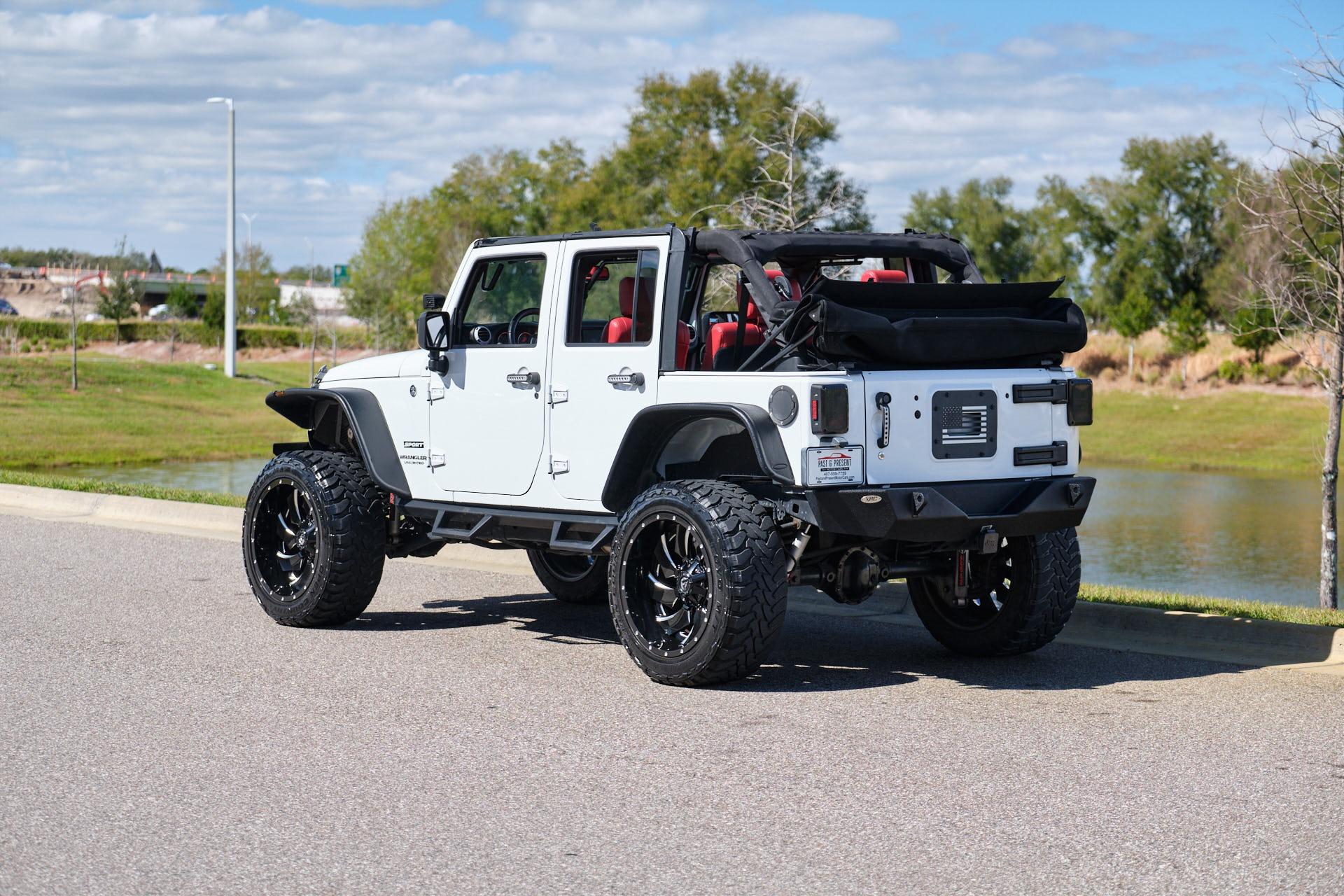 2015-jeep-wrangler-modified-for-sale-03