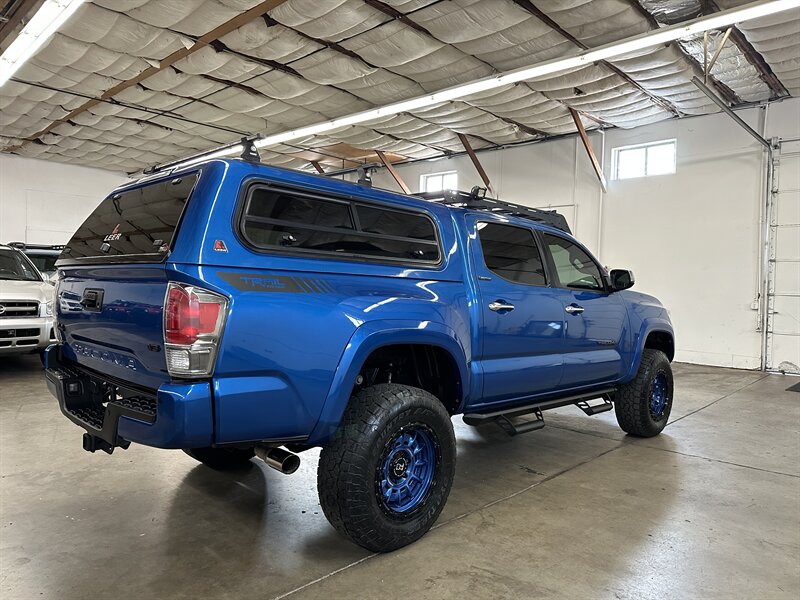 2016-toyota-tacoma-double-cab-02