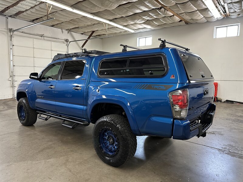 2016-toyota-tacoma-double-cab-04