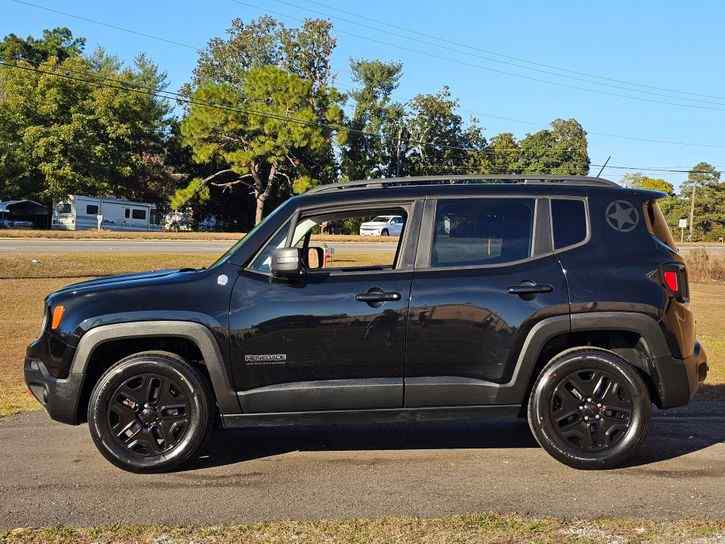 2017-jeep-renegade-deserthawk-hope-mills-nc-for-sale-07