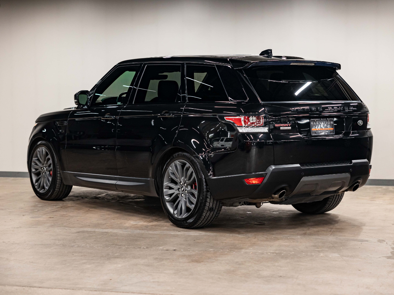 2017-land-rover-range-rover-sport-supercharged-08