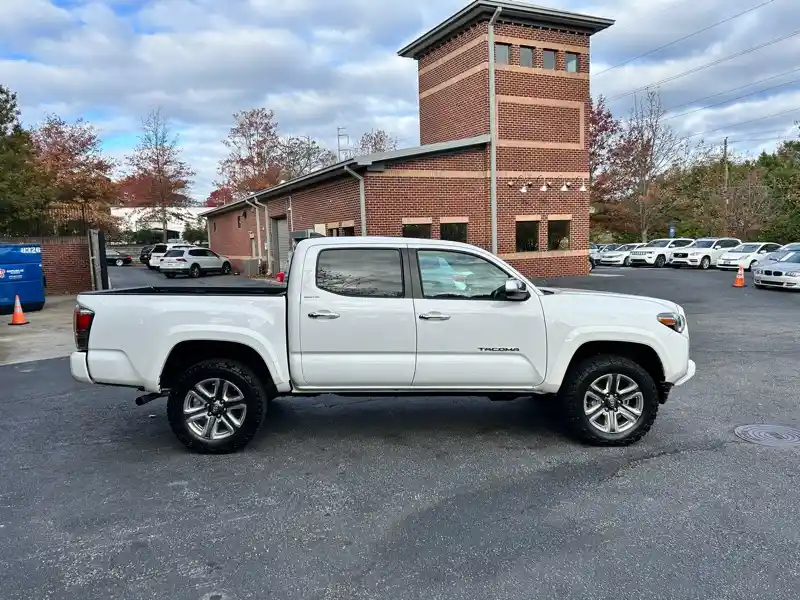 2019-toyota-tacoma-limited-double-cab-for-sale-07