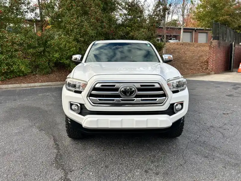 2019-toyota-tacoma-limited-double-cab-for-sale-09