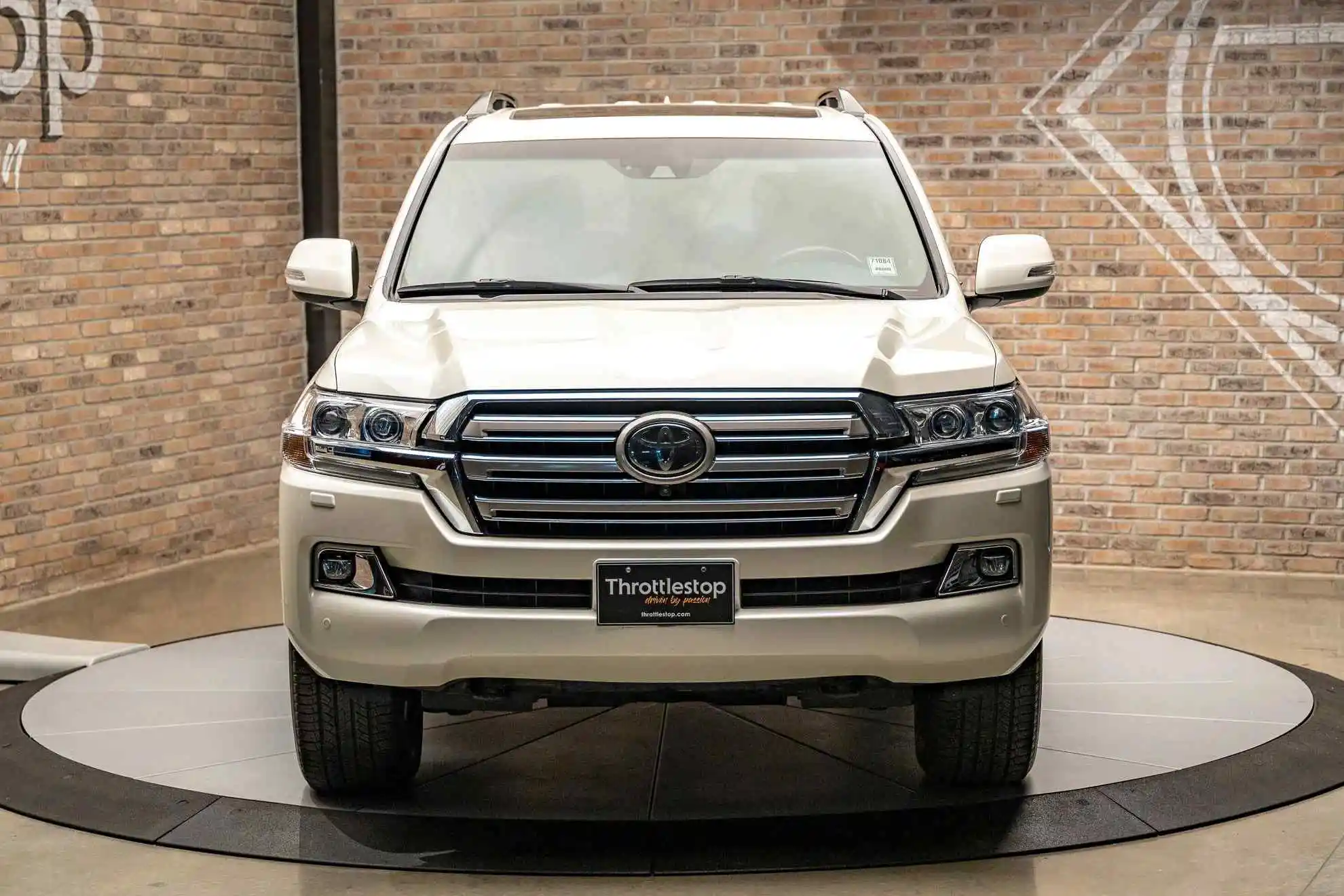 2020-toyota-landcruiser-for-sale-02