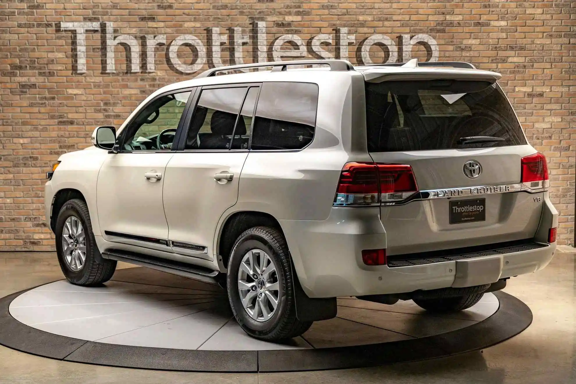 2020-toyota-landcruiser-for-sale-07