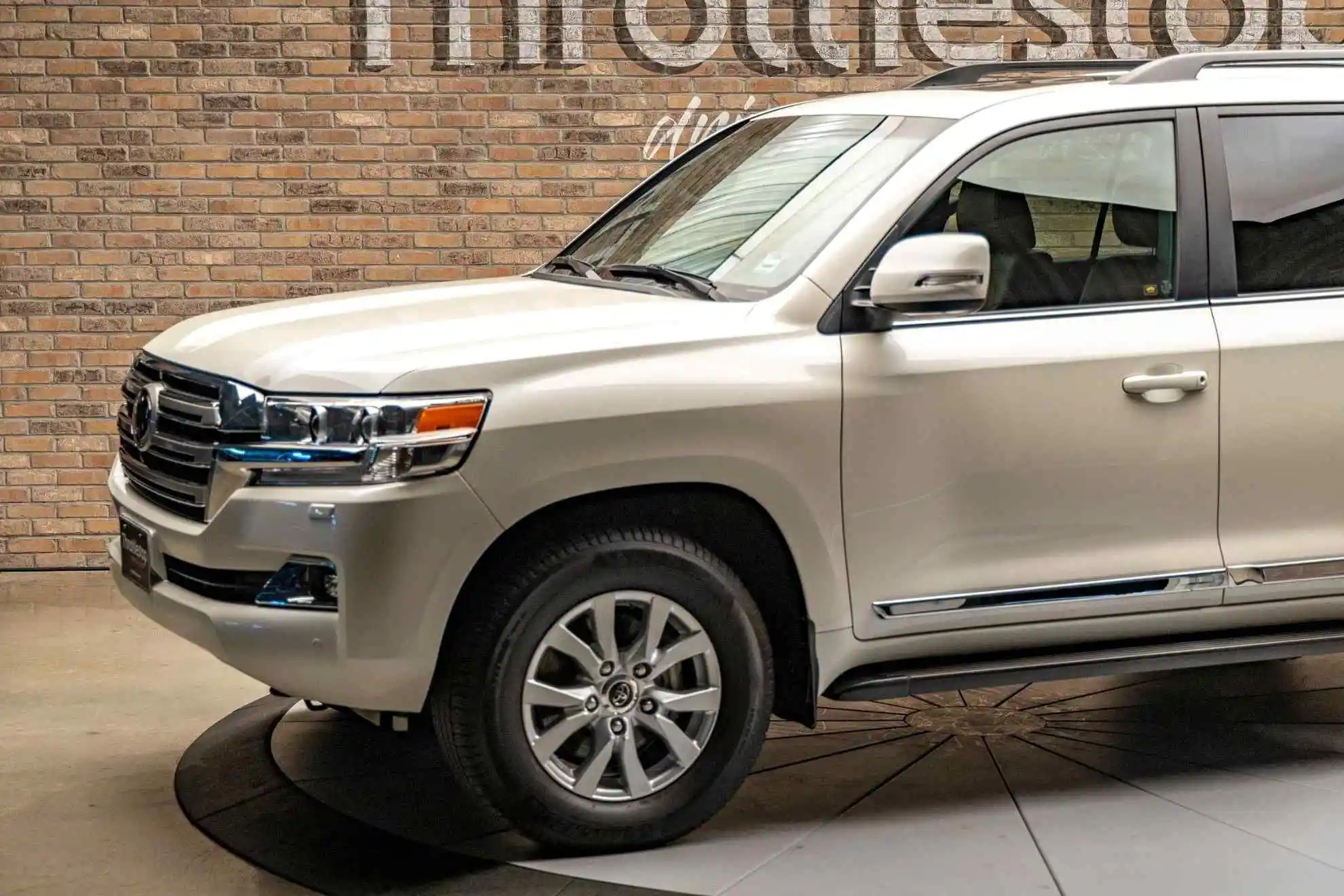 2020-toyota-landcruiser-for-sale-09