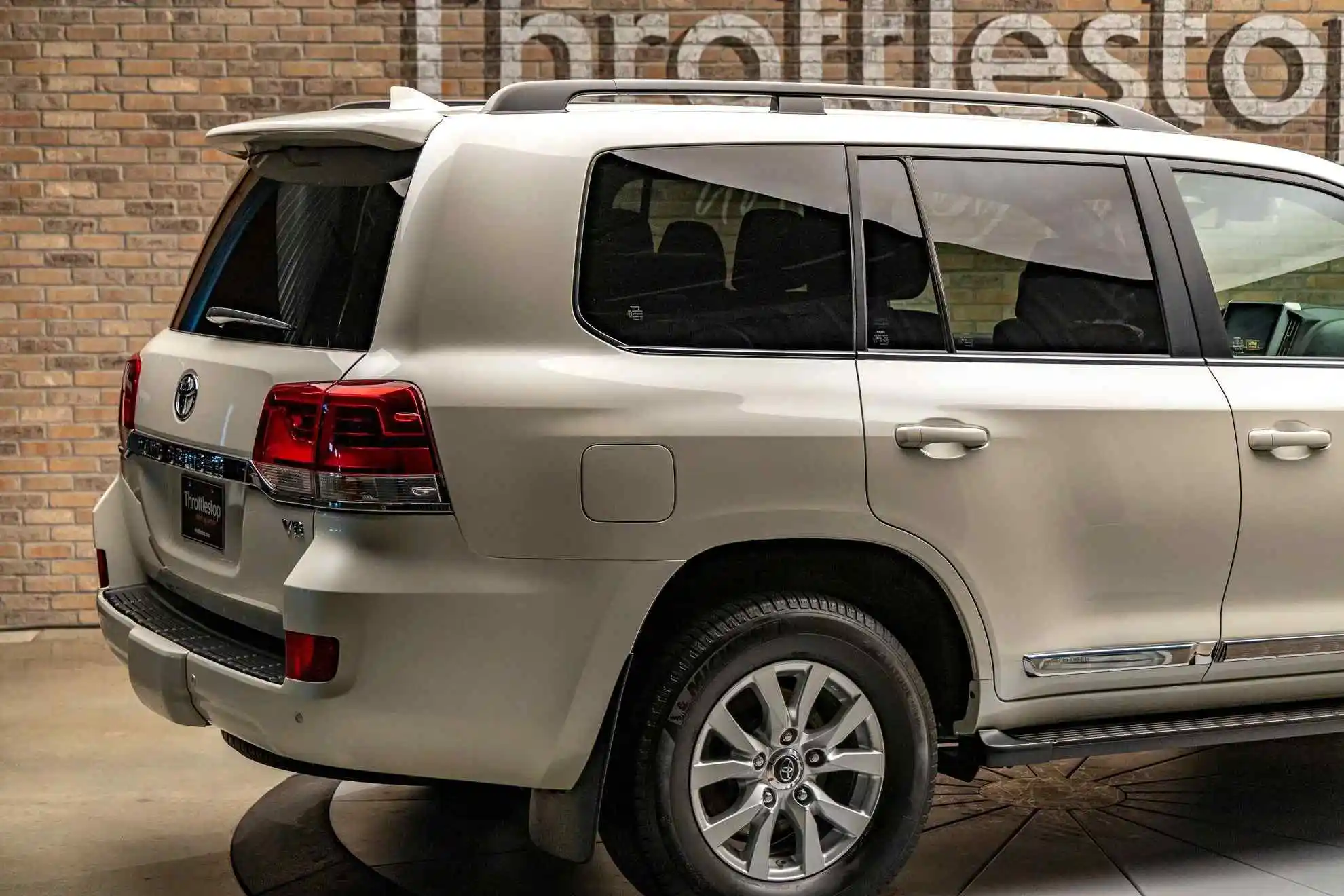 2020-toyota-landcruiser-for-sale-11