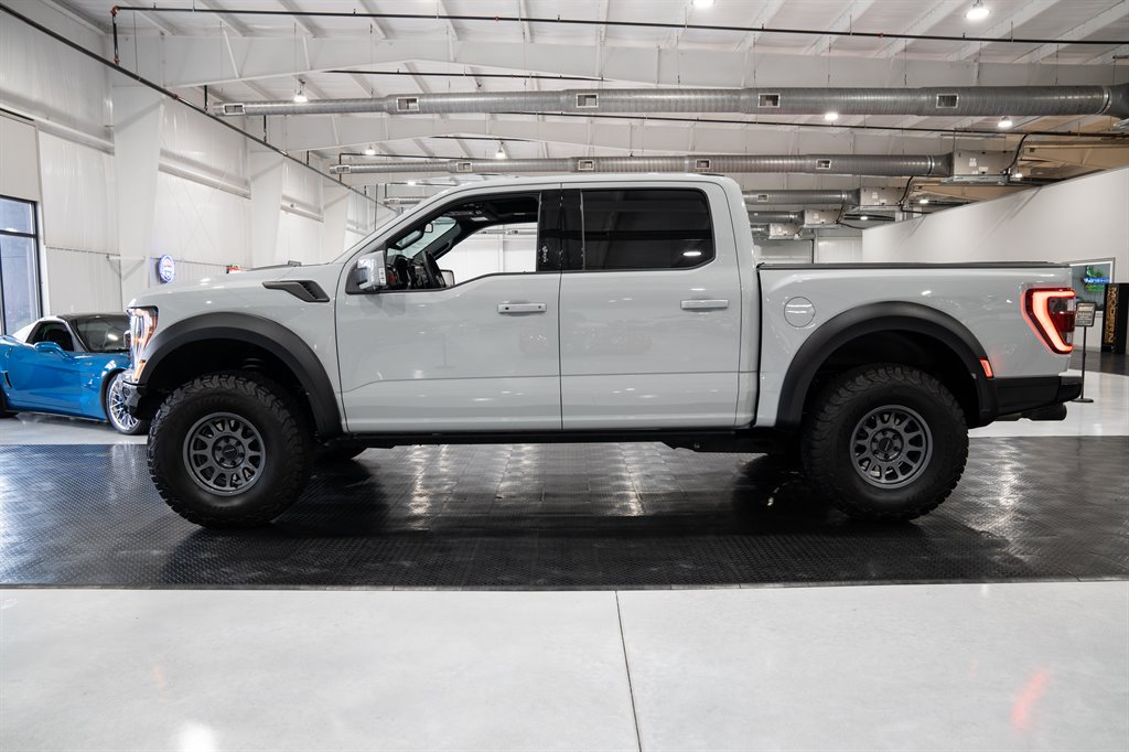 2023-ford-f-150-raptor-r-02