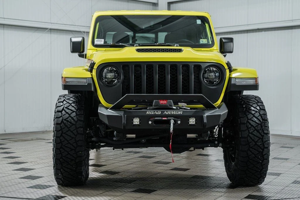 2023-jeep-gladiator-mojave-for-sale-02