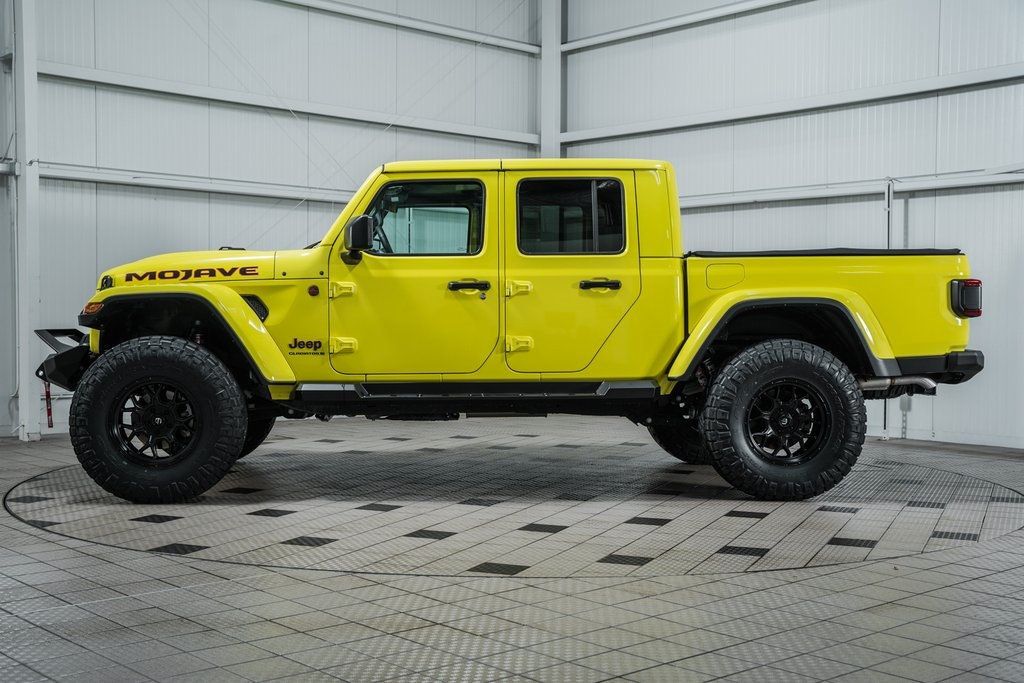 2023-jeep-gladiator-mojave-for-sale-04