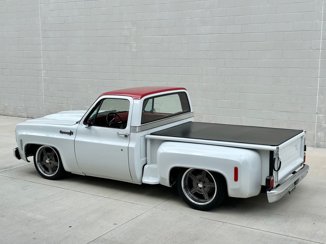 chevy-c10-cheyenne-super-restomod-for-sale-04