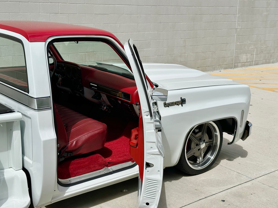 chevy-c10-cheyenne-super-restomod-for-sale-11