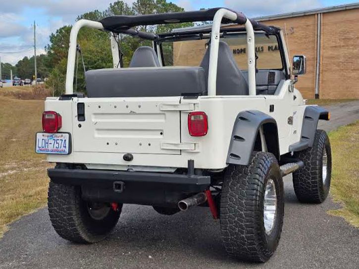 modified-1998-jeep-wrangler-sport-tj-for-sale-05