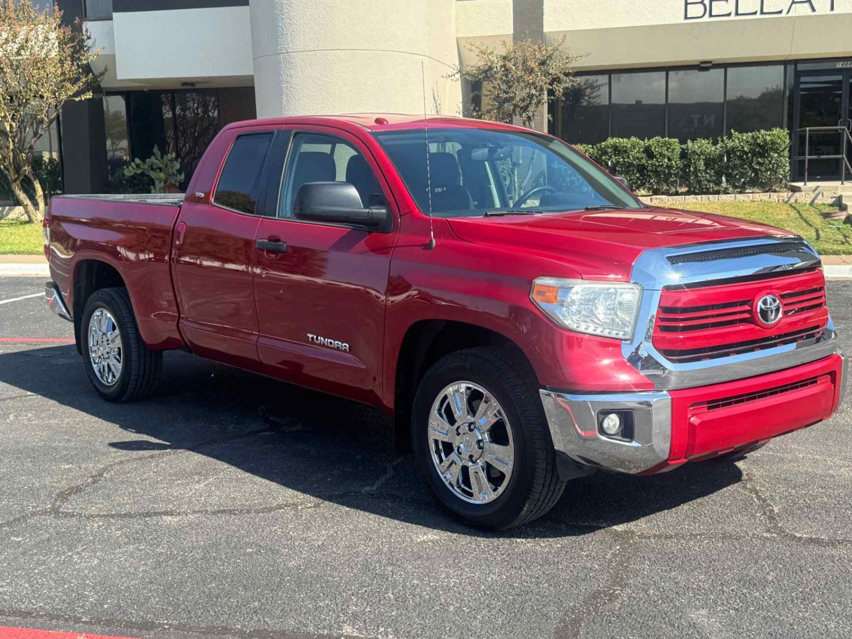 red-2015-toyota-tundra-sr5-for-sale-0