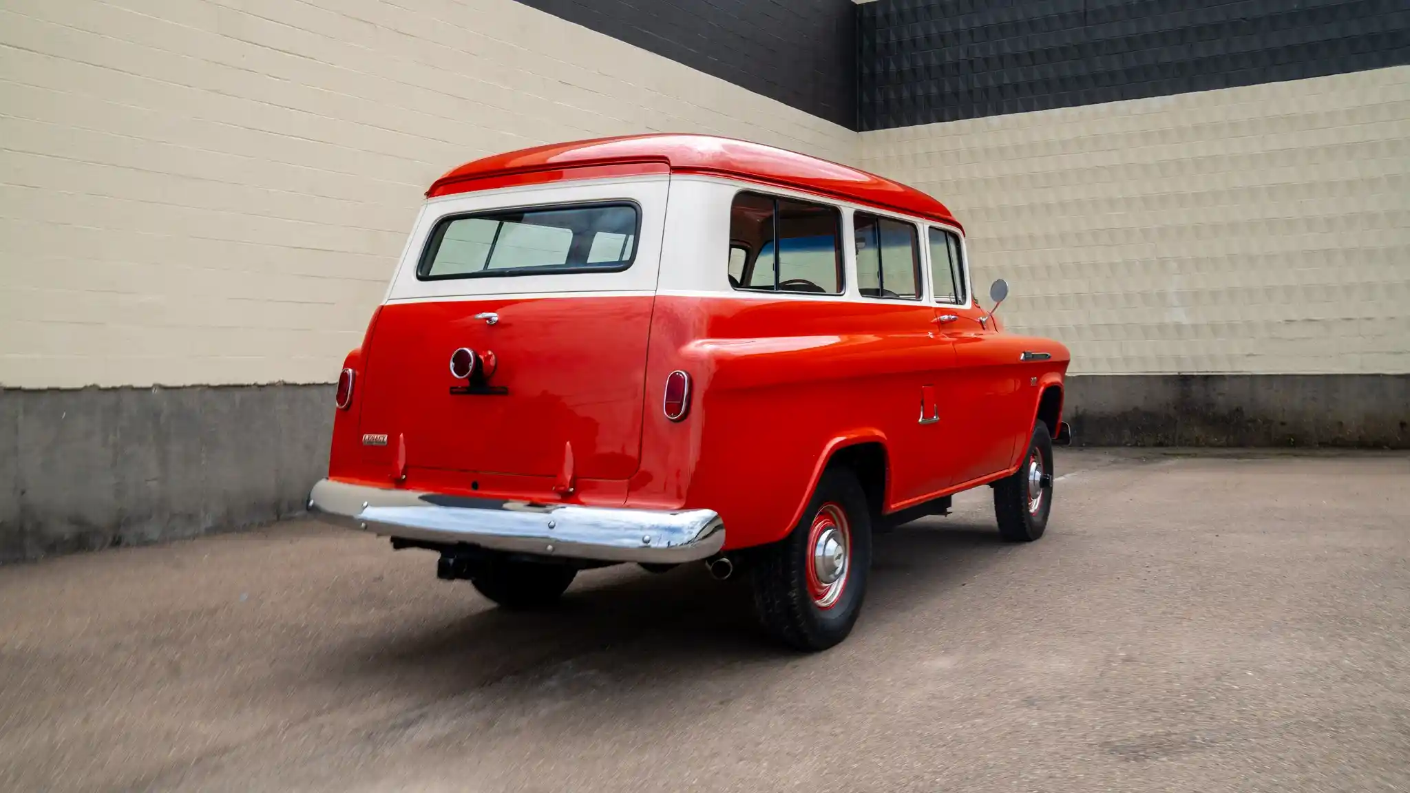 1956-chevrolet-3100-suburban-napco-for-sale-06