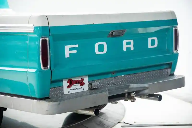 1965-ford-f-100-for-sale-09