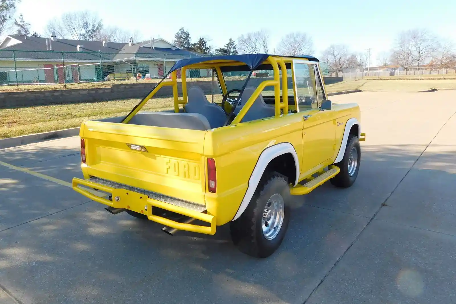 1968-ford-bronco-for-sale-05