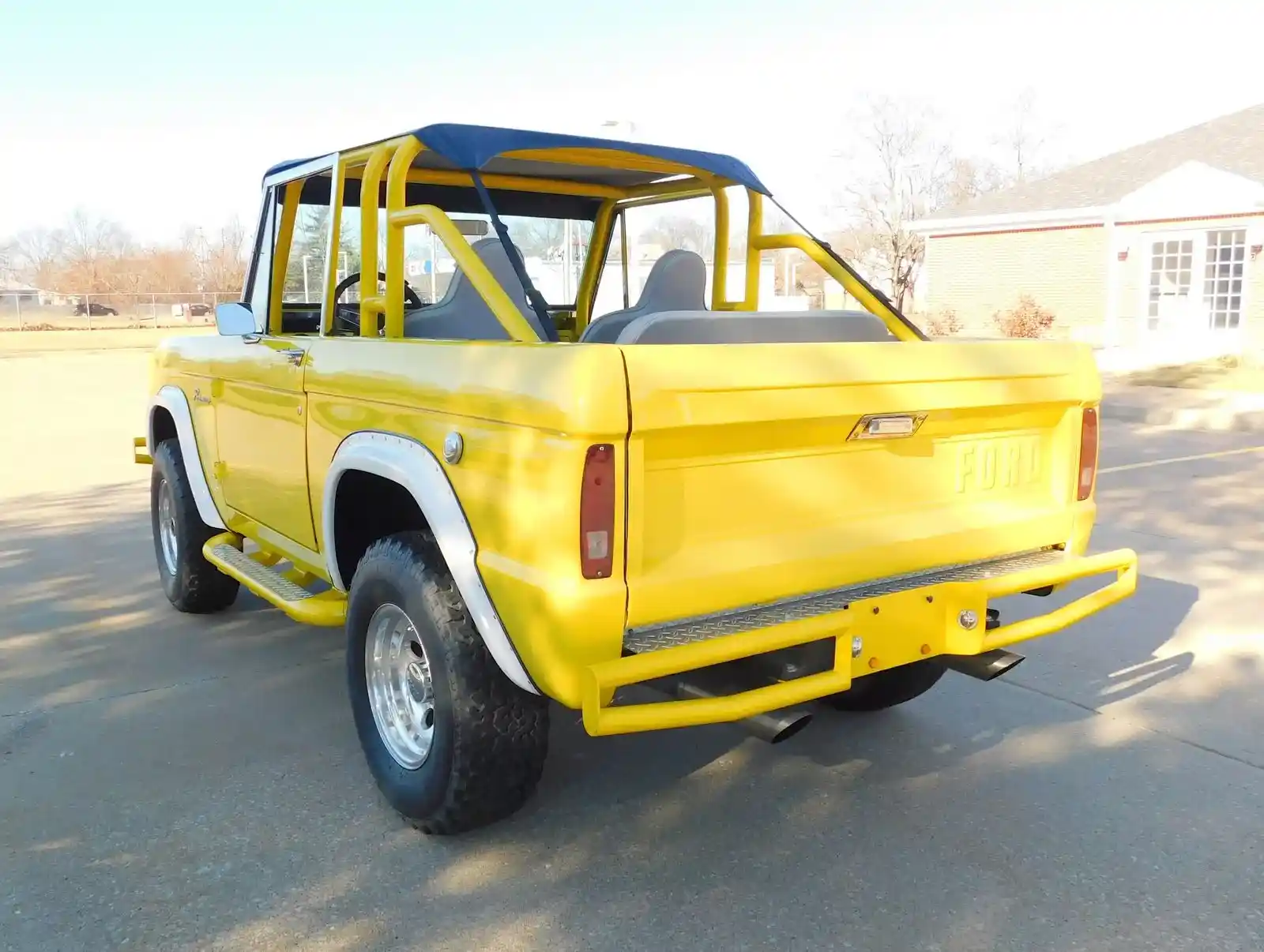 1968-ford-bronco-for-sale-07