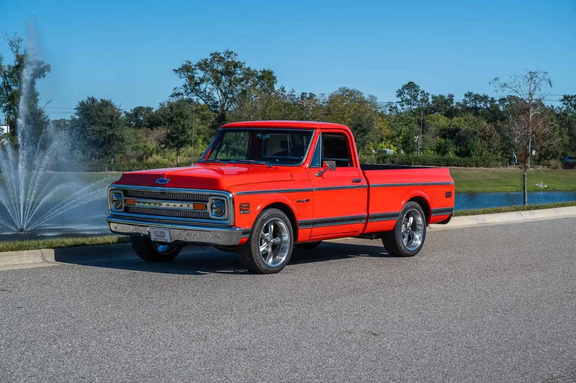 1969-chevrolet-c10-for-sale-01