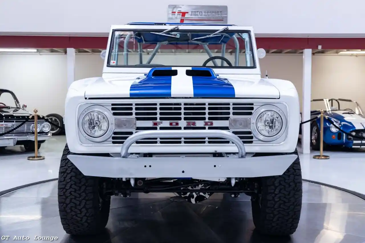 1971-ford-bronco-for-sale-02