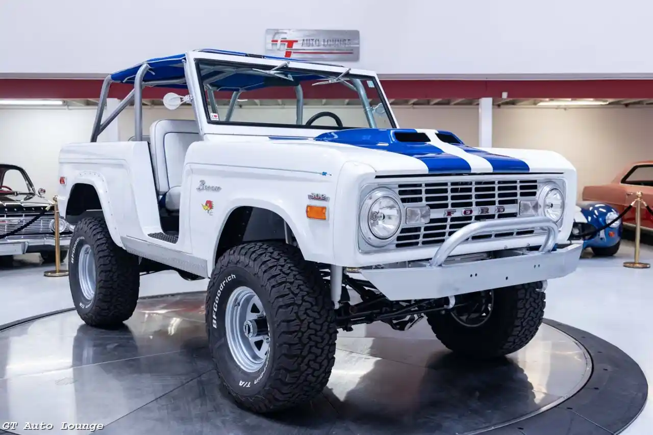 1971-ford-bronco-for-sale-03