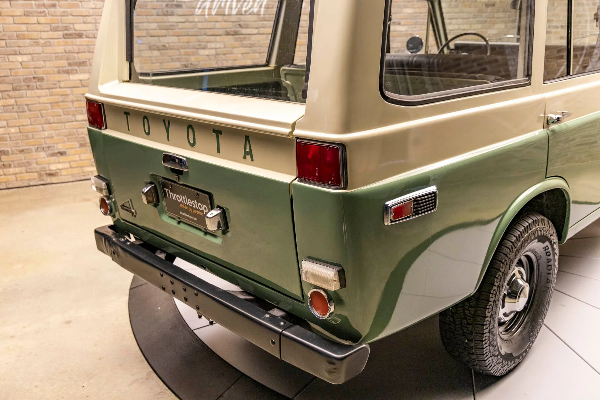 1972-toyota-fj55-land-cruiser-for-sale-18