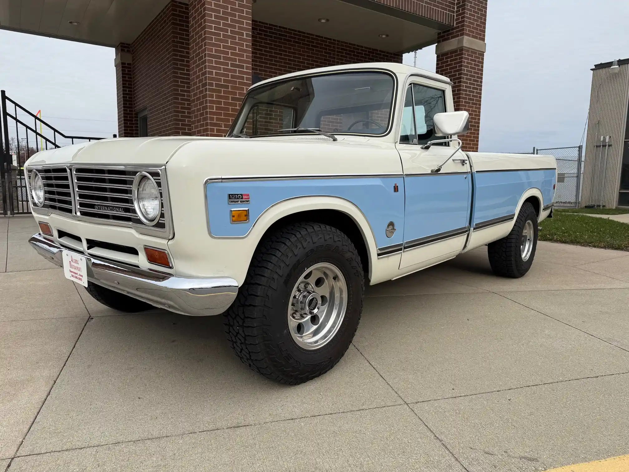 1973-international-harvester-1210-camper-special-for-sale-08