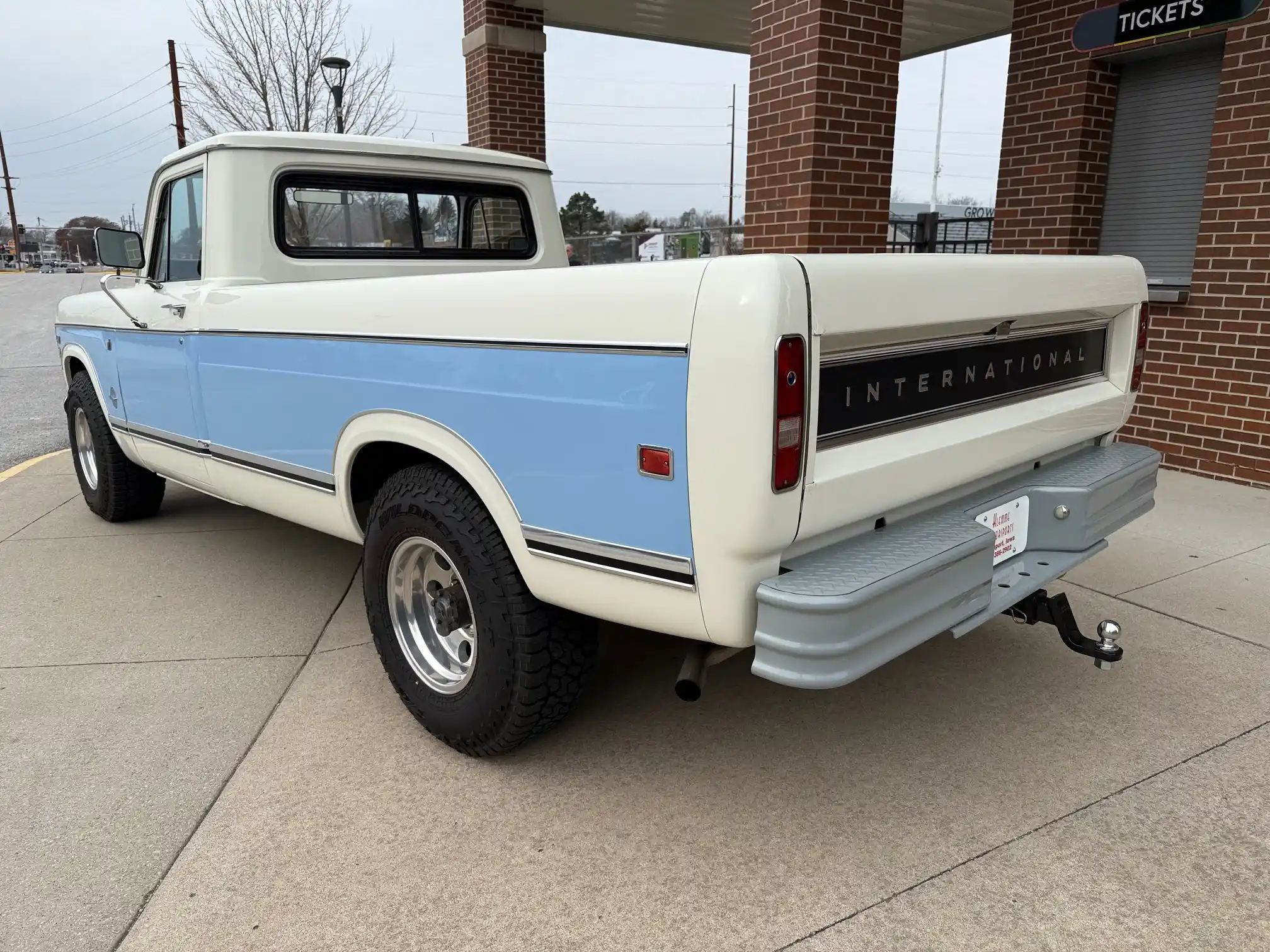 1973-international-harvester-1210-camper-special-for-sale-10