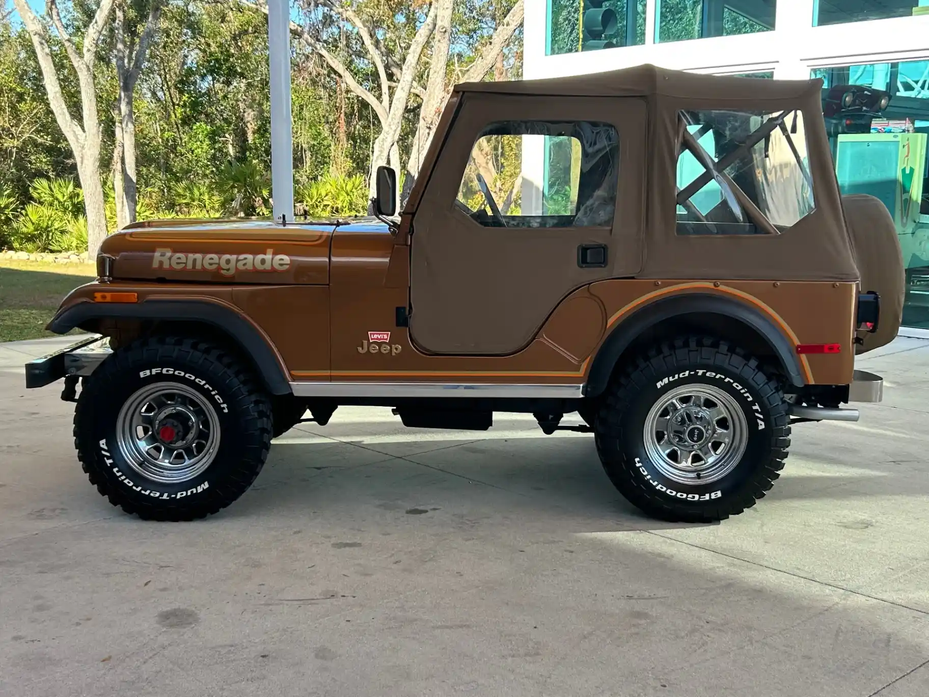 1978-jeep-cj-5-renegade-for-sale-06