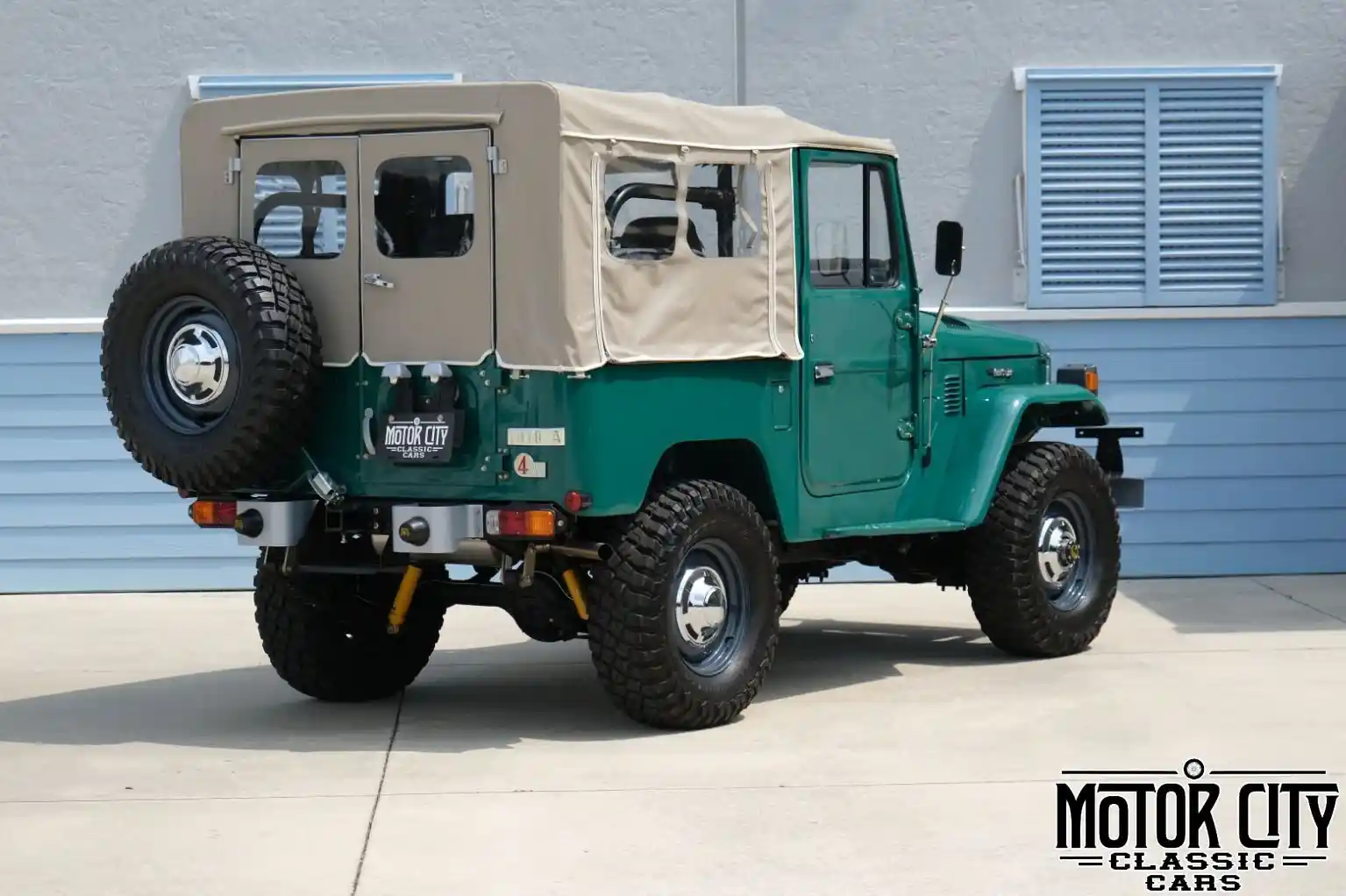 1978-toyota-fj40-for-sale-03