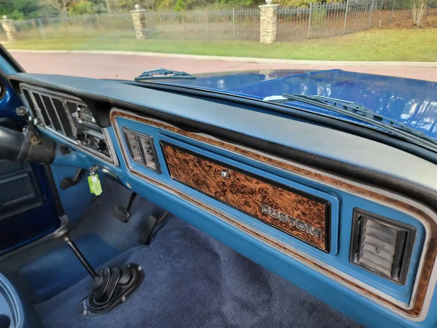 1979-ford-bronco-xlt-custom-conroe-tx-for-sale-04