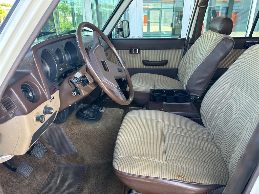 1982-toyota-land-cruiser-for-sale-05