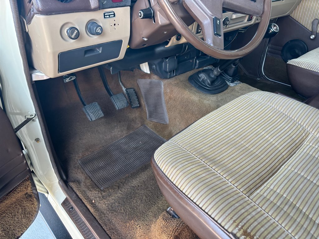 1982-toyota-land-cruiser-for-sale-07