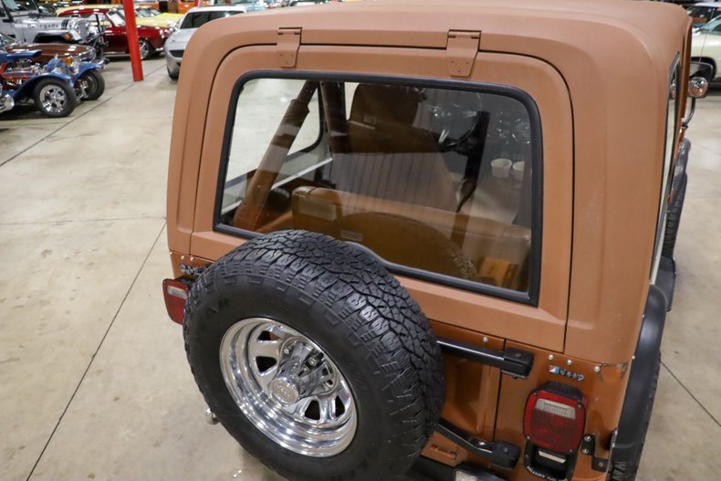 1983-jeep-cj-7-renegade (12)