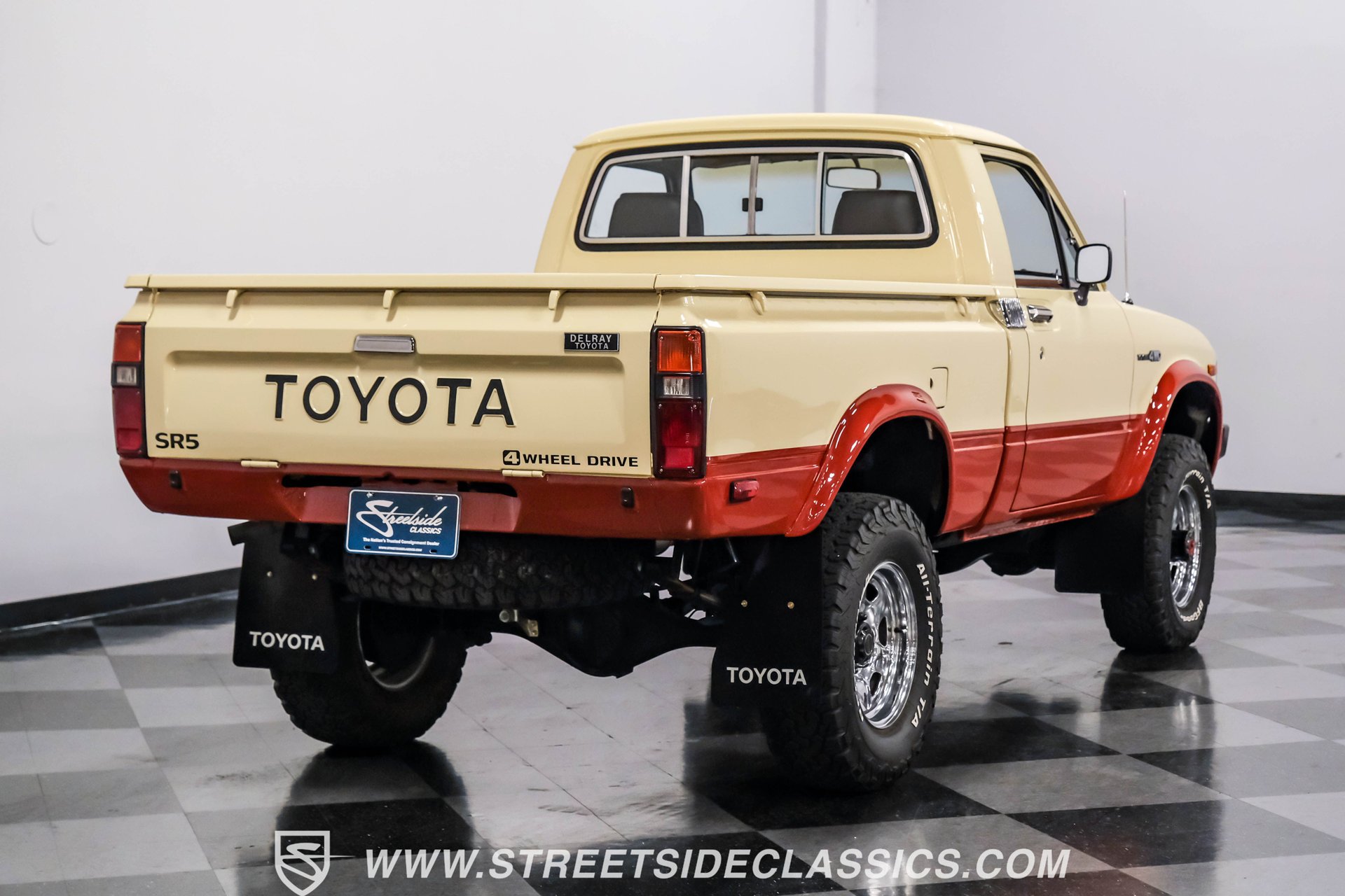 1983-toyota-pickup-sr5-4x4-for-sale-08