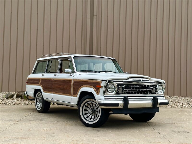 1984-jeep-grand-wagoneer-4dr-suv-for-sale-02