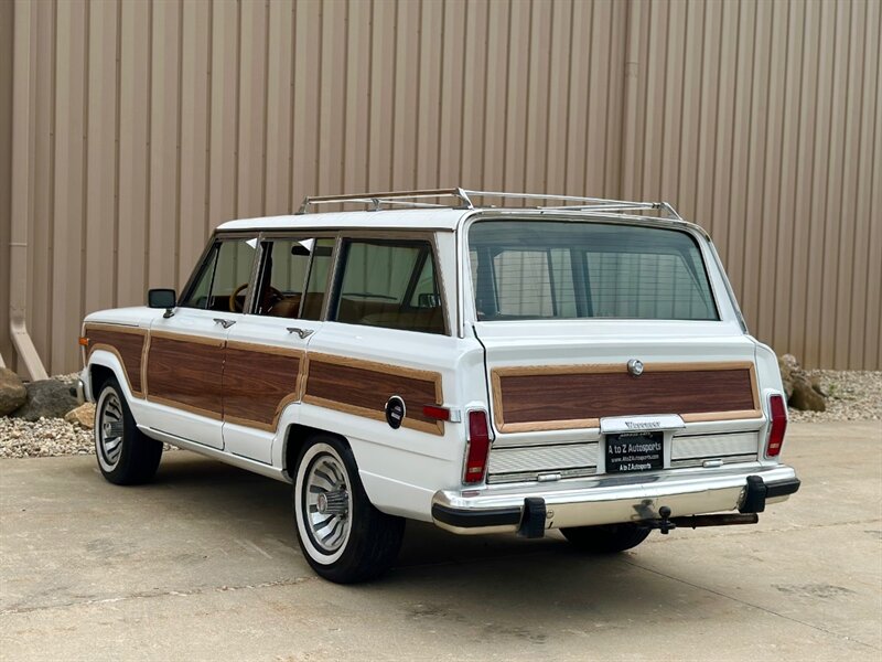 1984-jeep-grand-wagoneer-4dr-suv-for-sale-06