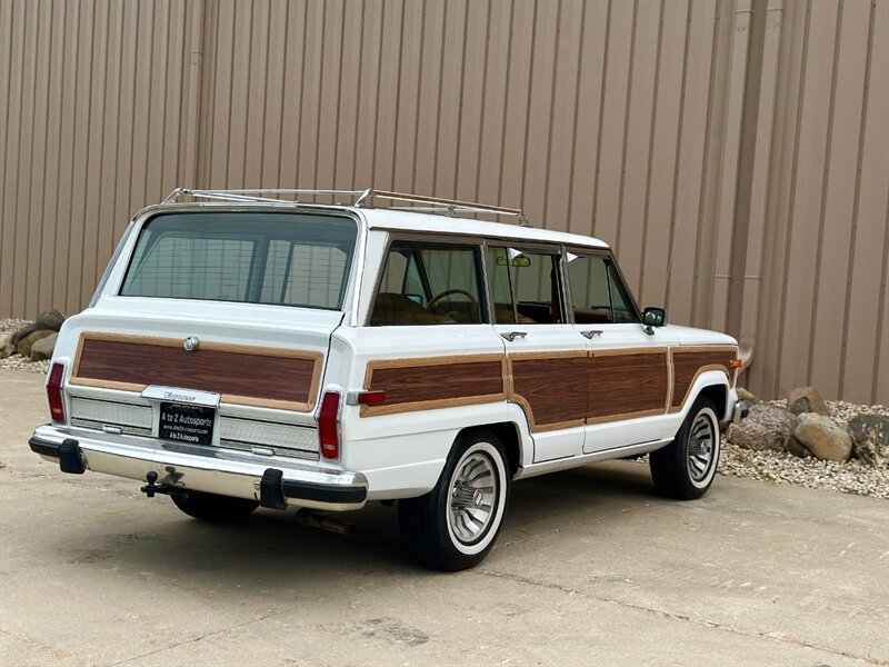 1984-jeep-grand-wagoneer-4dr-suv-for-sale-07