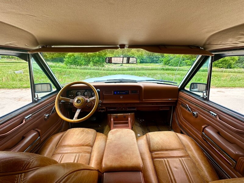 1984-jeep-grand-wagoneer-4dr-suv-for-sale-09