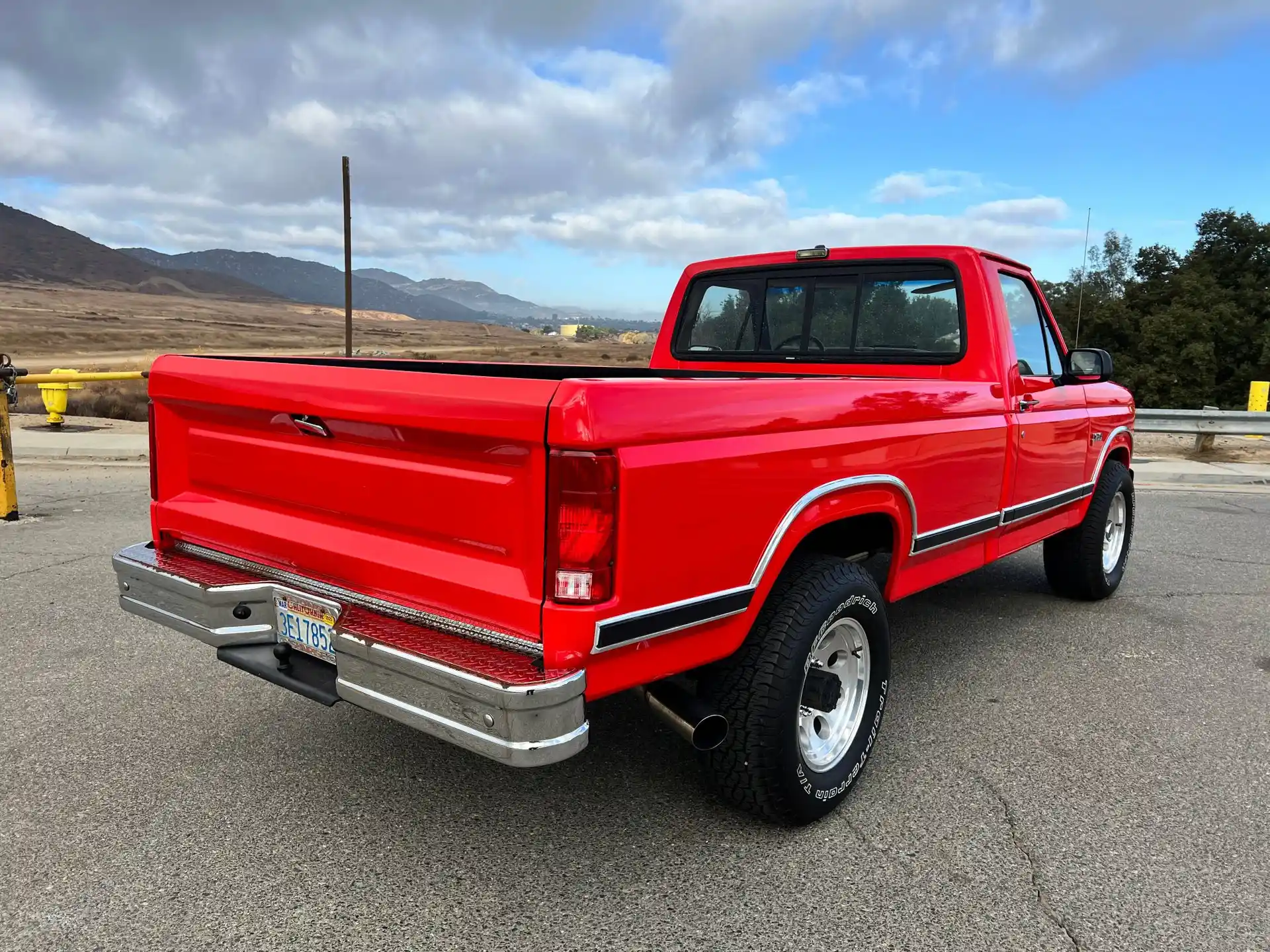 1986-ford-f250-xlt-for-sale-04